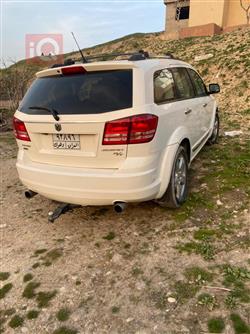دودج جورني
